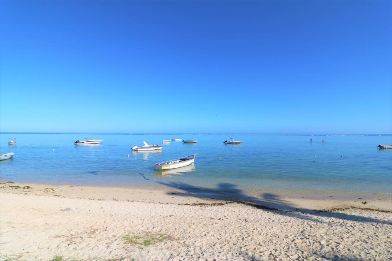 The Beach House - West Coast Mauritius 黑河区 外观 照片
