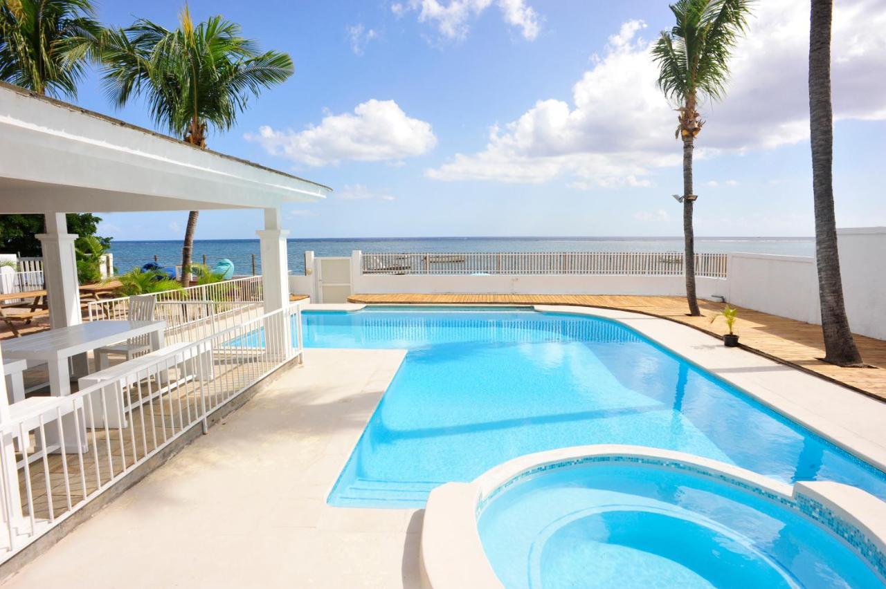 The Beach House - West Coast Mauritius 黑河区 外观 照片